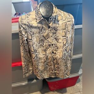 Snake Print Button-Up Shirt p48